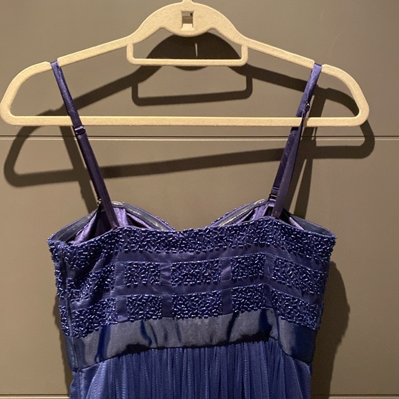 Formal Dress size 8 Navy - Picture 4 of 4
